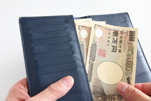 お財布に３万円